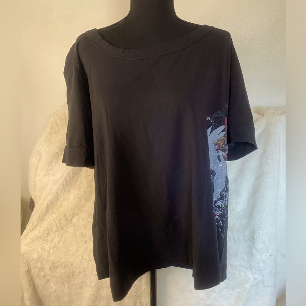 Printed limited edition 3/4 sleeve tee